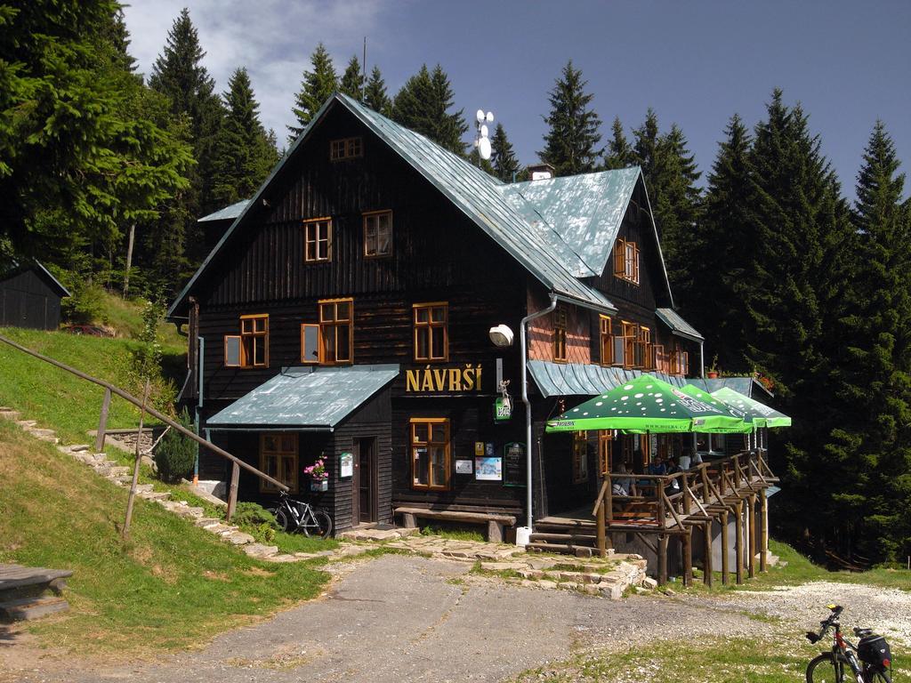 Horska Chata Navrsi Hotel Staré Město Buitenkant foto