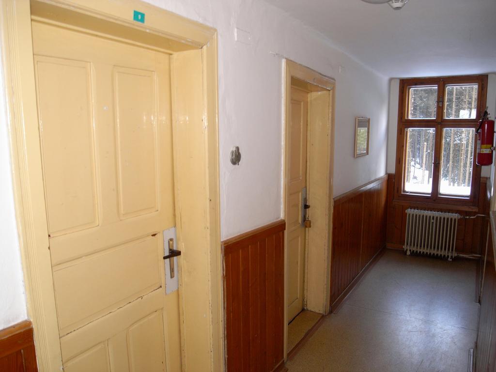 Horska Chata Navrsi Hotel Staré Město Buitenkant foto